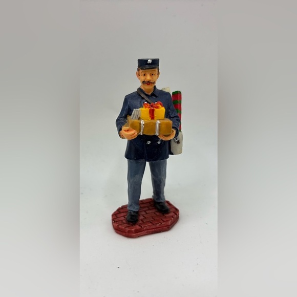 Lemax Christmas Village Figurines Lot Woodcutter Mailman Lumberjack Scene - Picture 3 of 8